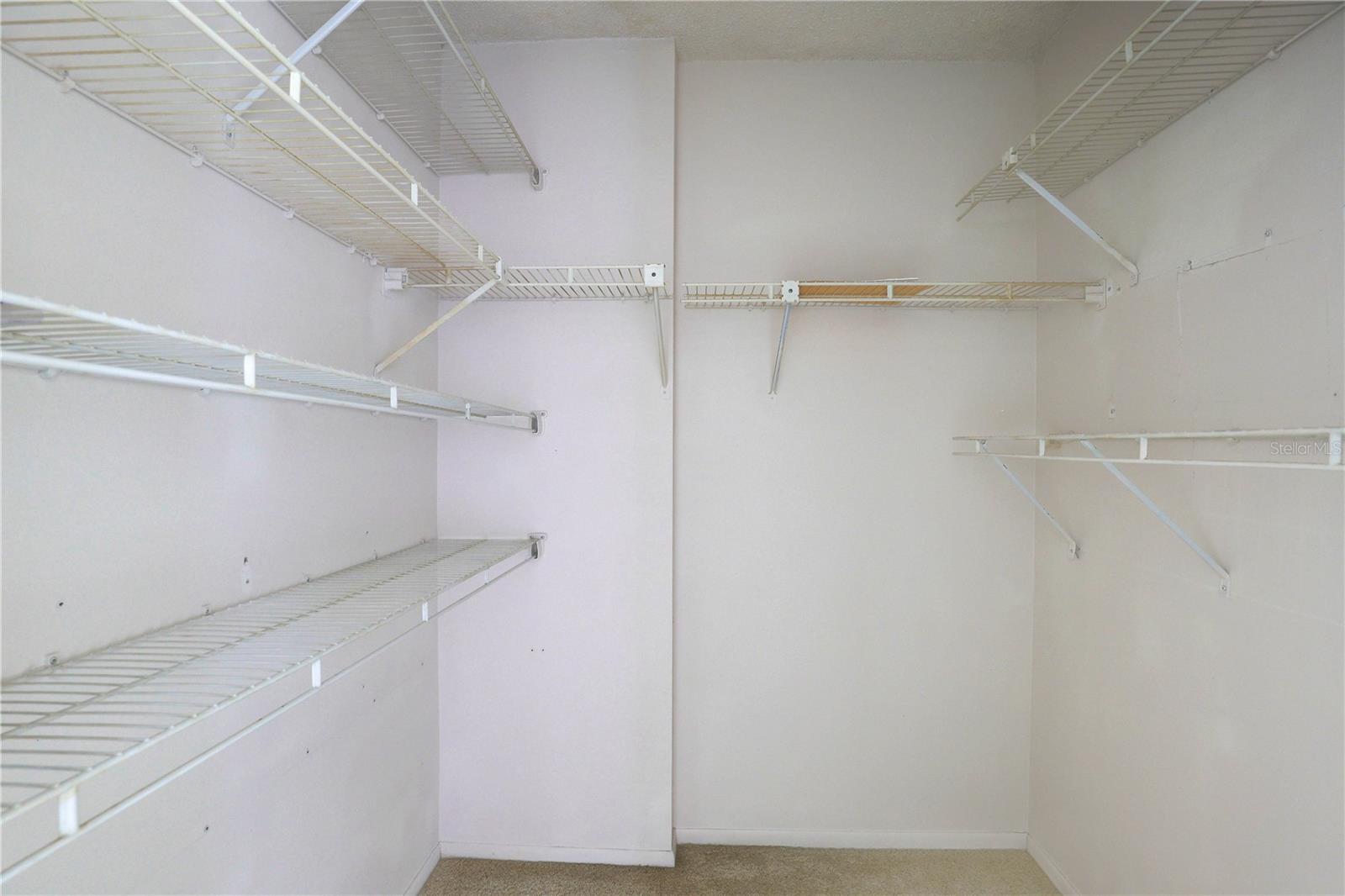 Image 20 of 35 For 2333 Feather Sound Drive A401