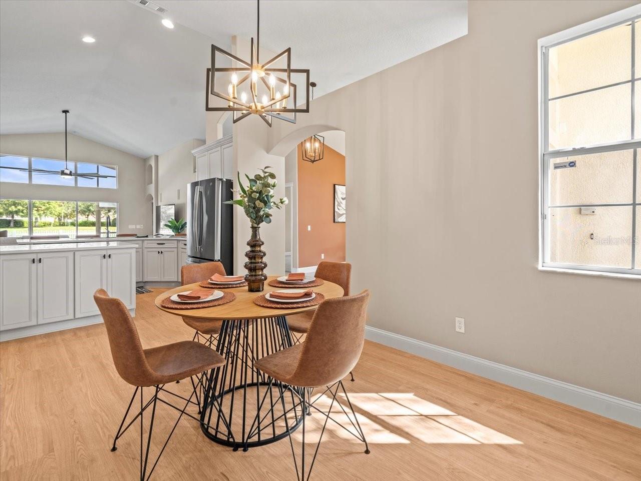 Image 14 of 72 For 6840 Sparkling Way