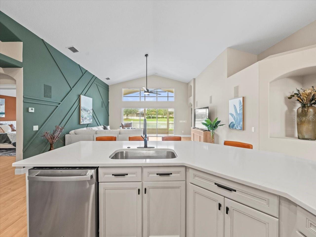 Image 23 of 72 For 6840 Sparkling Way