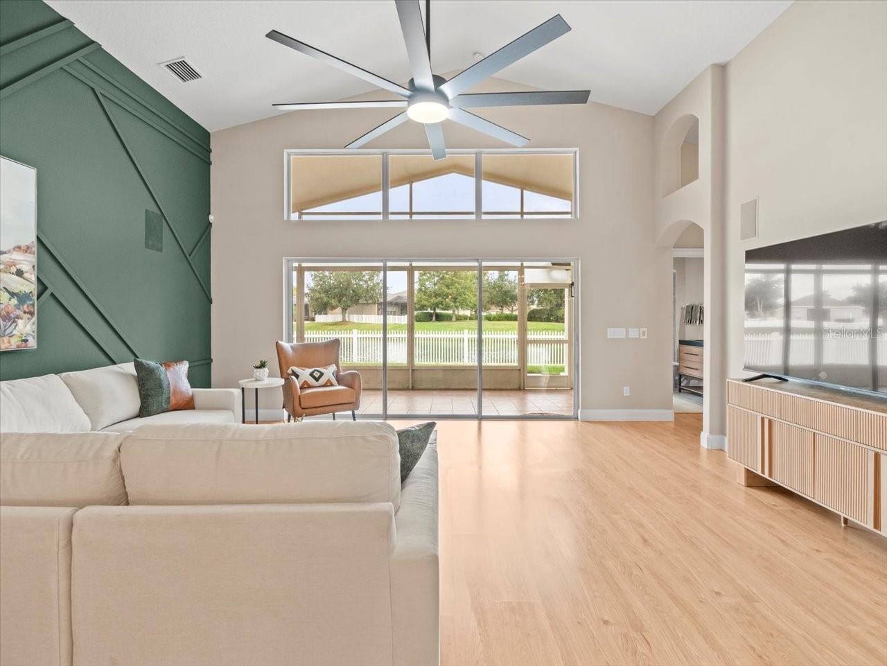 Image 30 of 72 For 6840 Sparkling Way