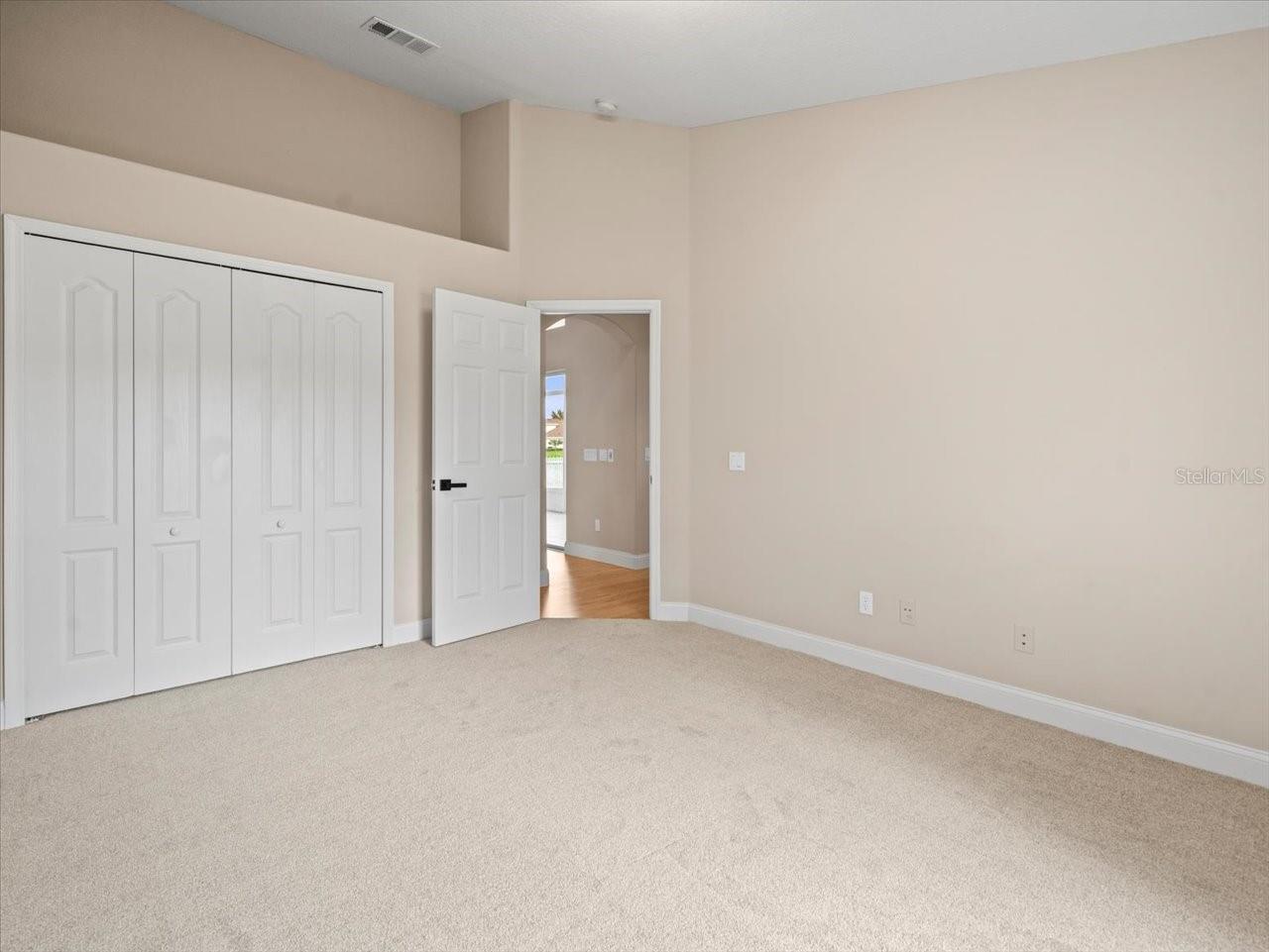 Image 44 of 72 For 6840 Sparkling Way