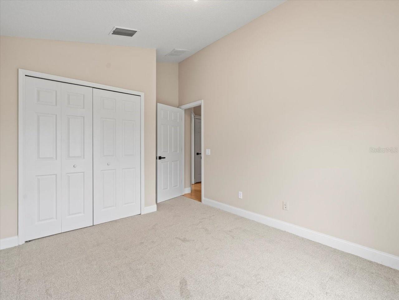 Image 45 of 72 For 6840 Sparkling Way