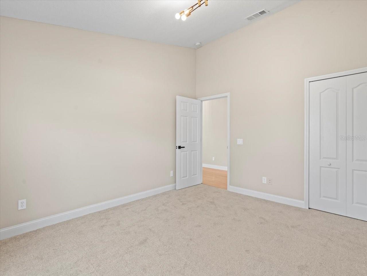 Image 47 of 72 For 6840 Sparkling Way