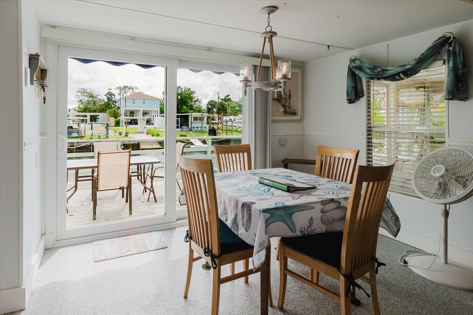 Image 21 of 93 For 5312 Circle Drive