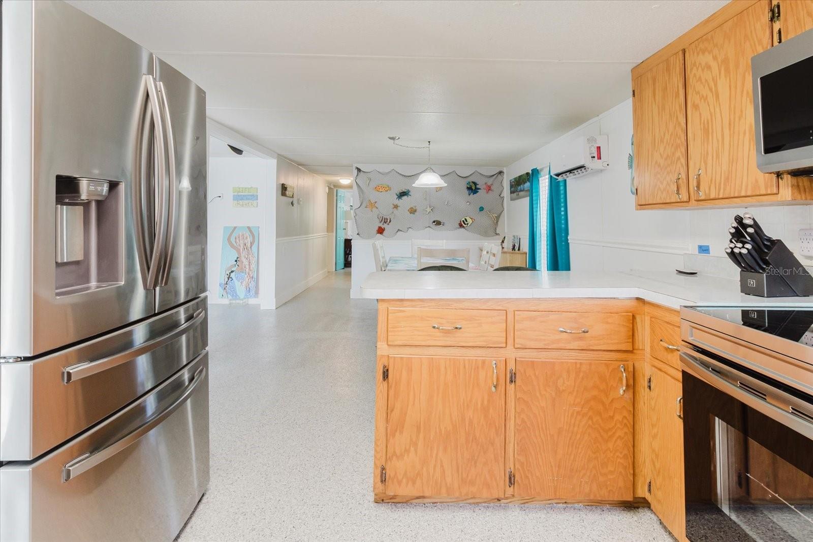 Image 31 of 93 For 5312 Circle Drive