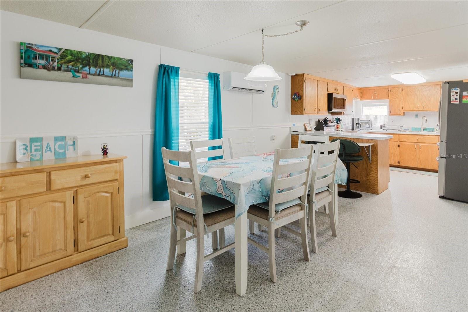 Image 33 of 93 For 5312 Circle Drive