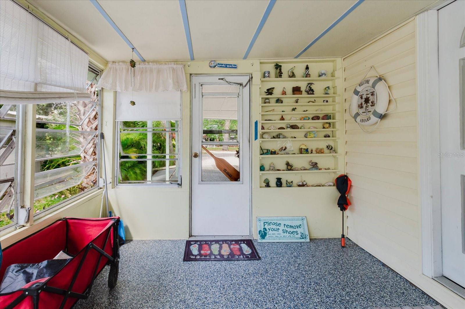 Image 9 of 93 For 5312 Circle Drive