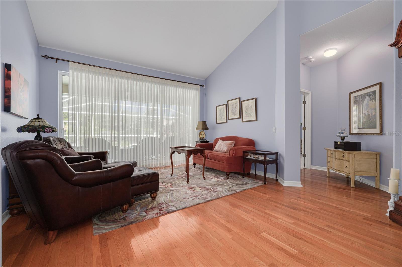 Image 12 of 47 For 9116 Woodridge Run Drive