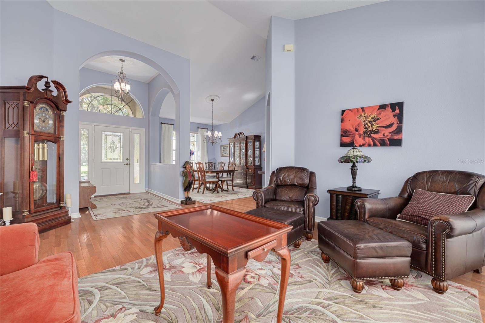 Image 13 of 47 For 9116 Woodridge Run Drive