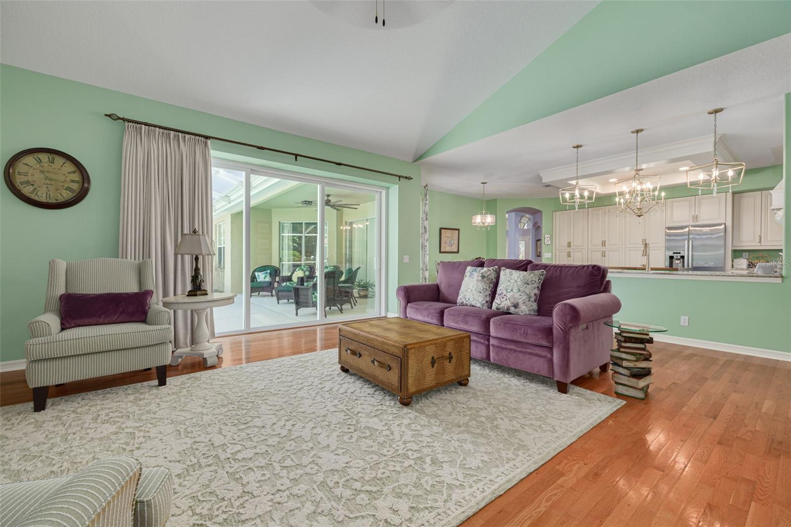 Image 20 of 47 For 9116 Woodridge Run Drive