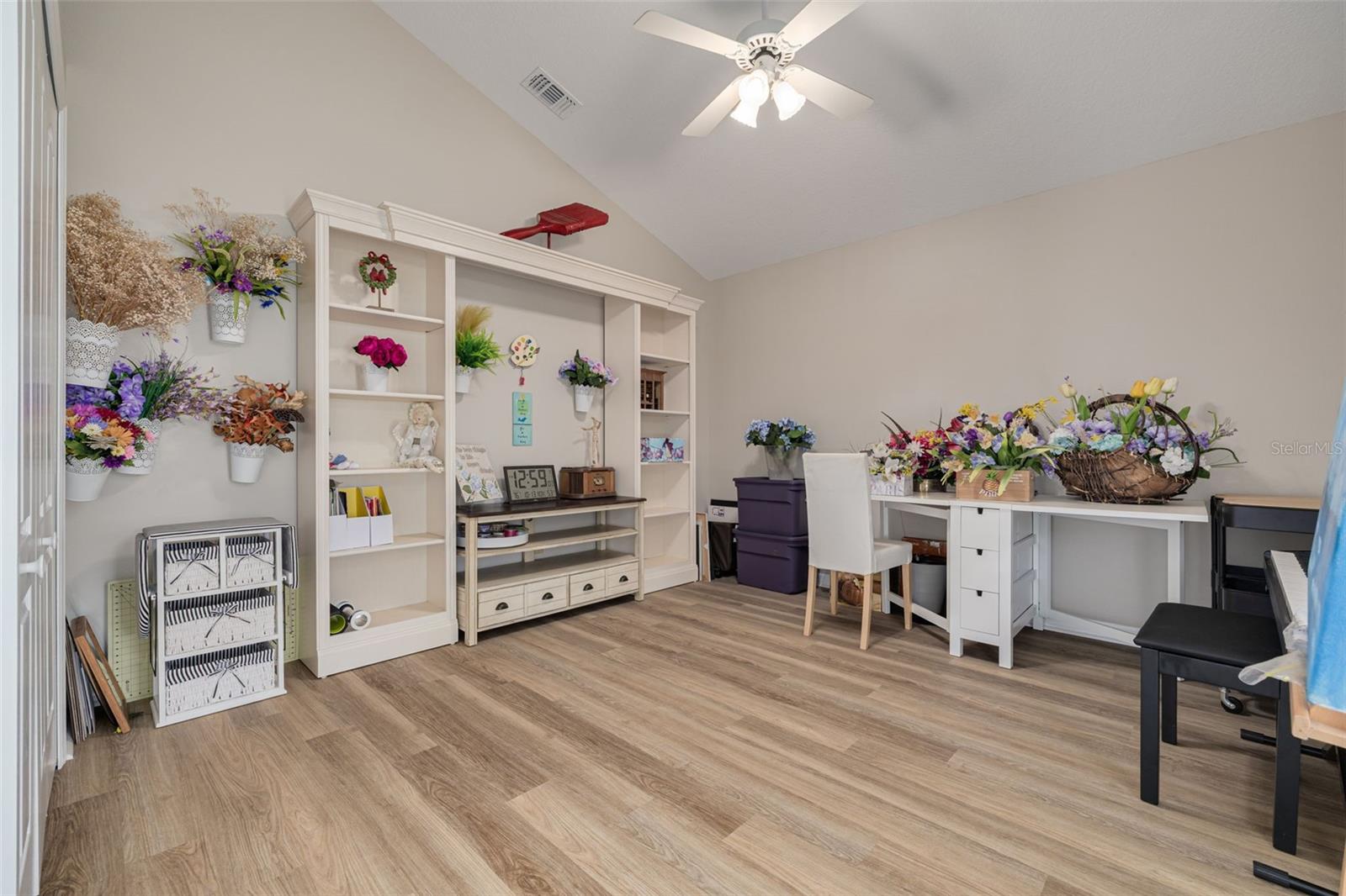 Image 31 of 47 For 9116 Woodridge Run Drive