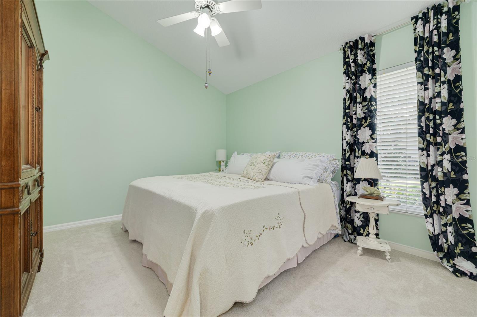 Image 37 of 47 For 9116 Woodridge Run Drive