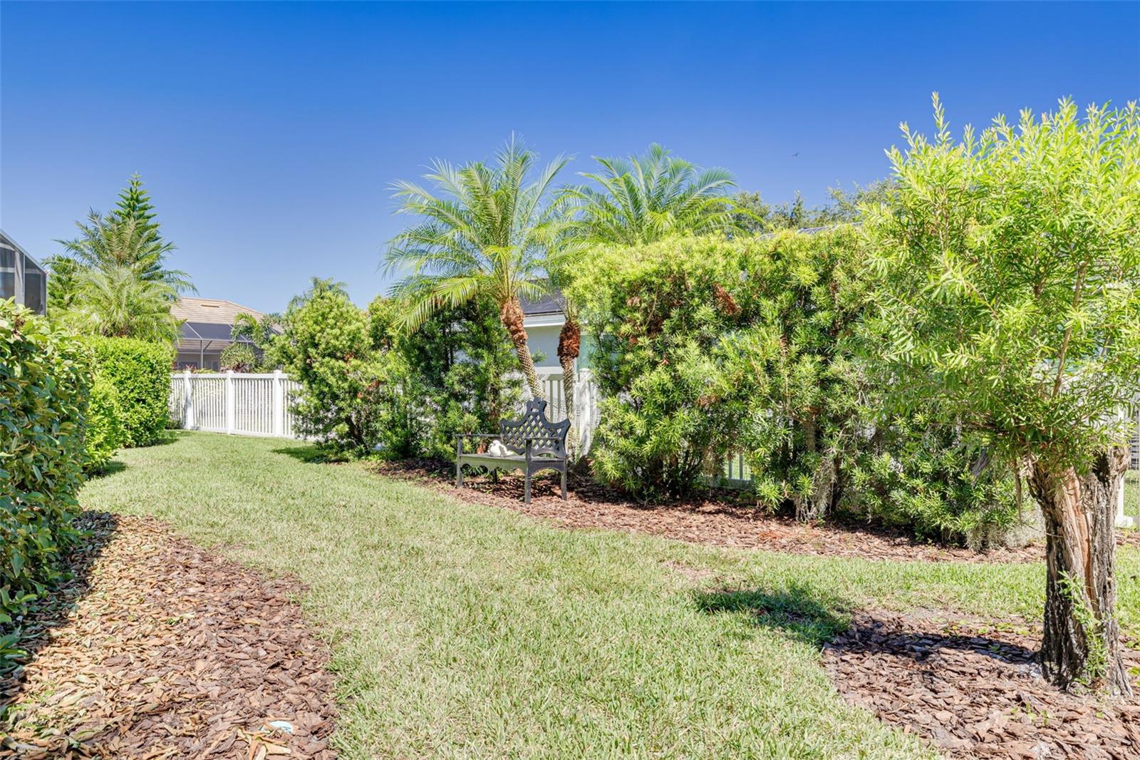 Image 42 of 47 For 9116 Woodridge Run Drive