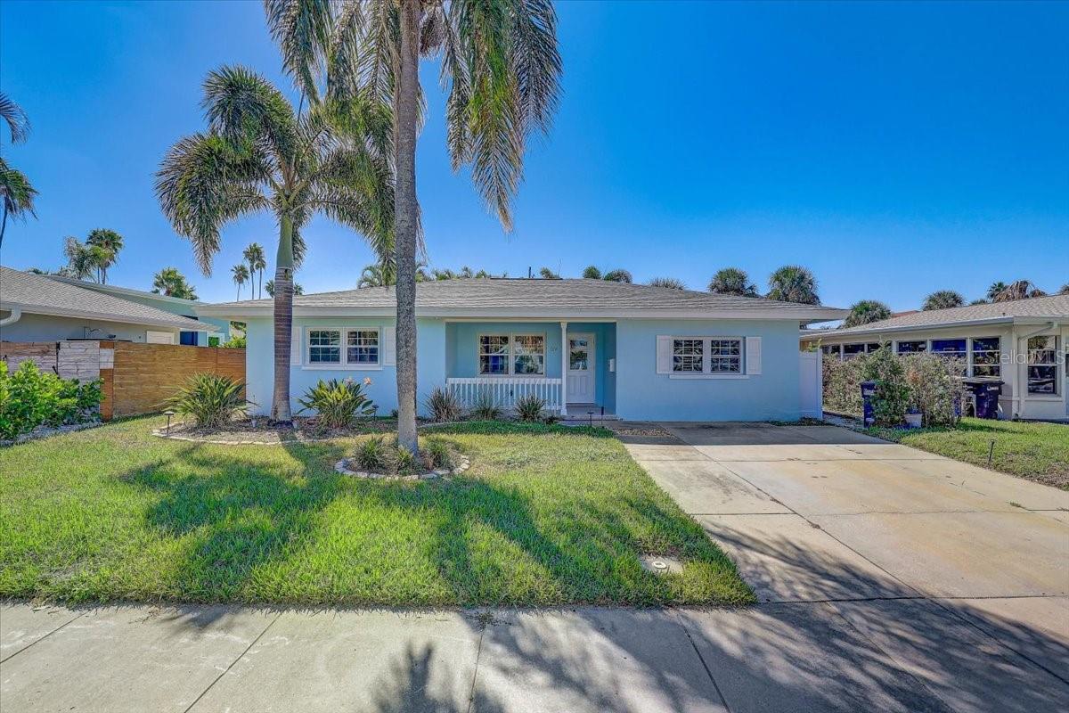 Image 34 of 51 For 59 Kipling Plaza