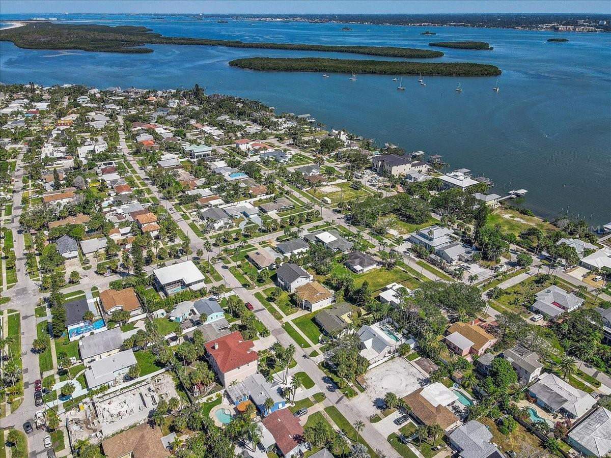 Image 36 of 51 For 59 Kipling Plaza