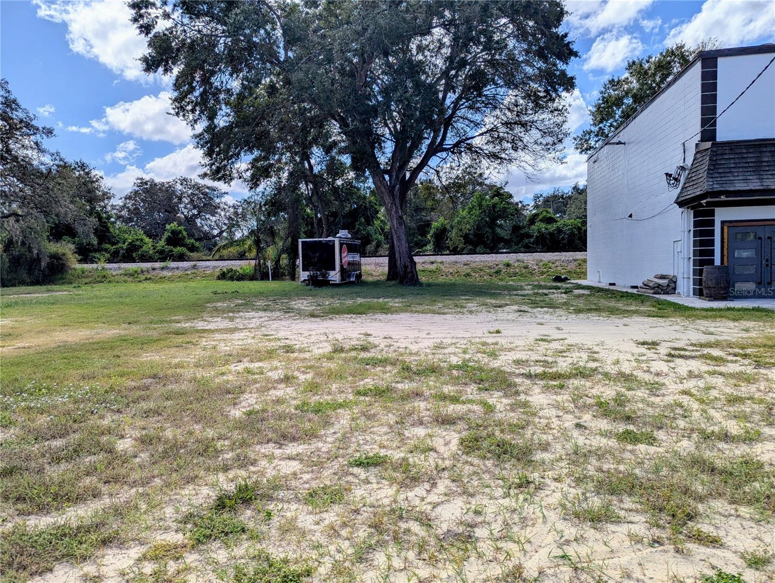 Image 11 of 12 For 1018 Busch Boulevard