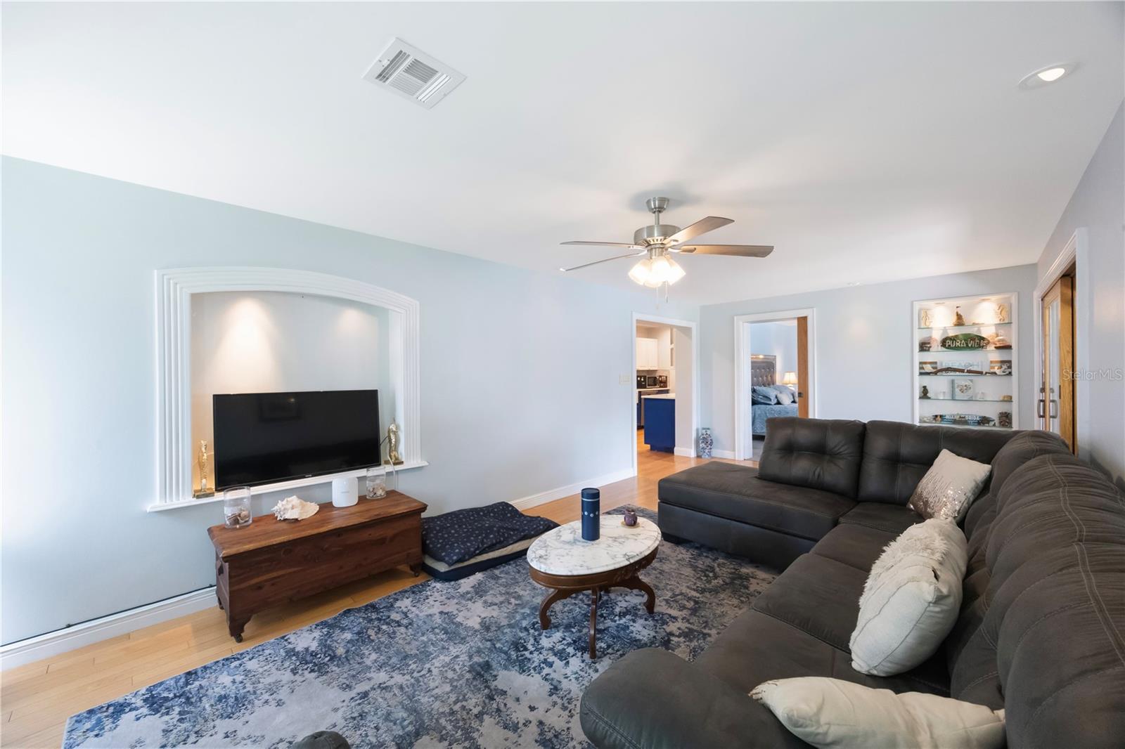 Image 12 of 41 For 2809 Fulton Street Sw