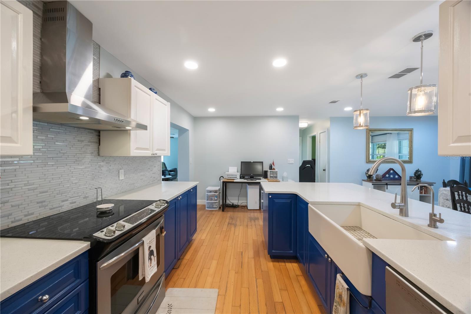 Image 18 of 41 For 2809 Fulton Street Sw