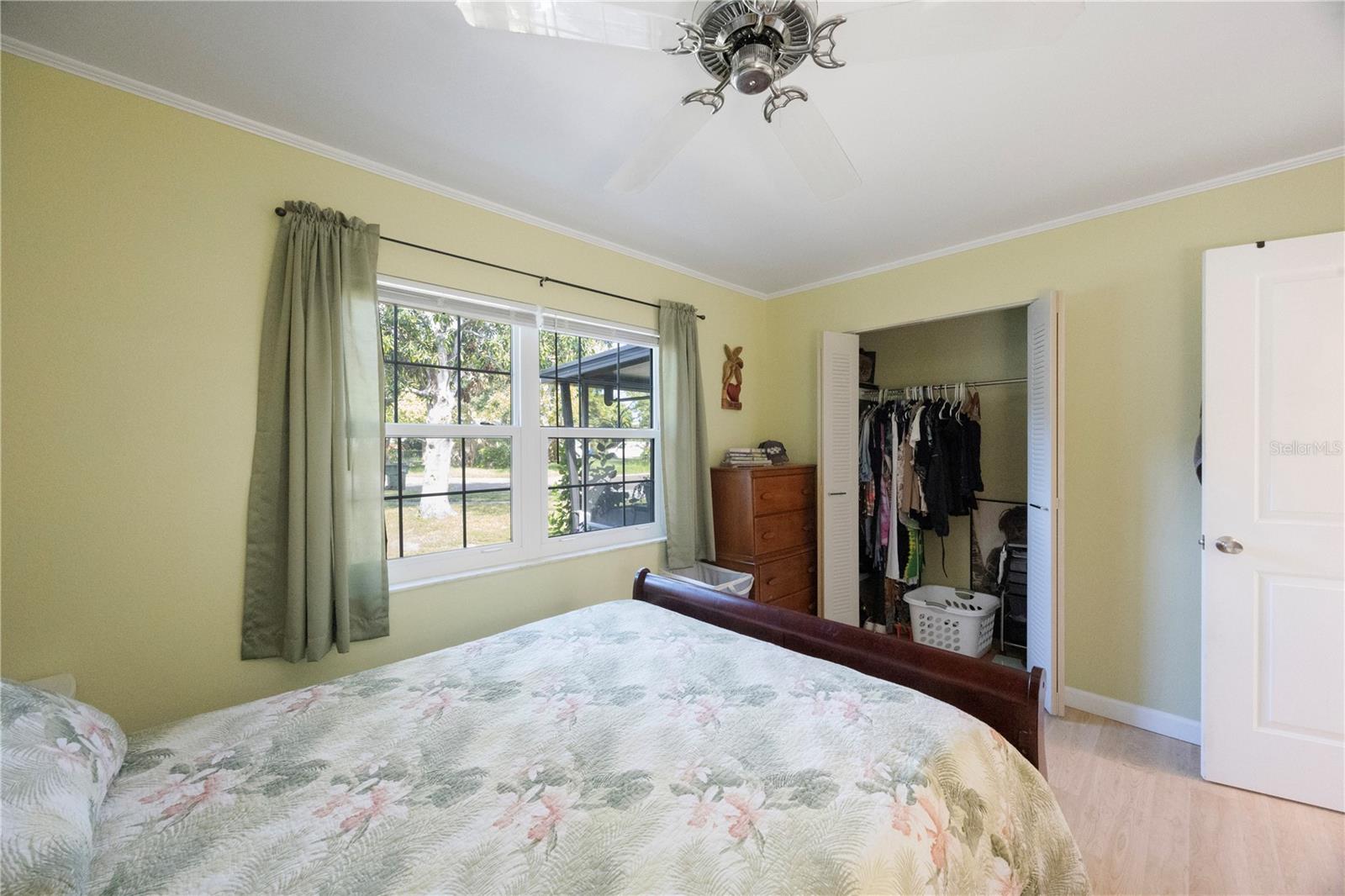 Image 21 of 41 For 2809 Fulton Street Sw