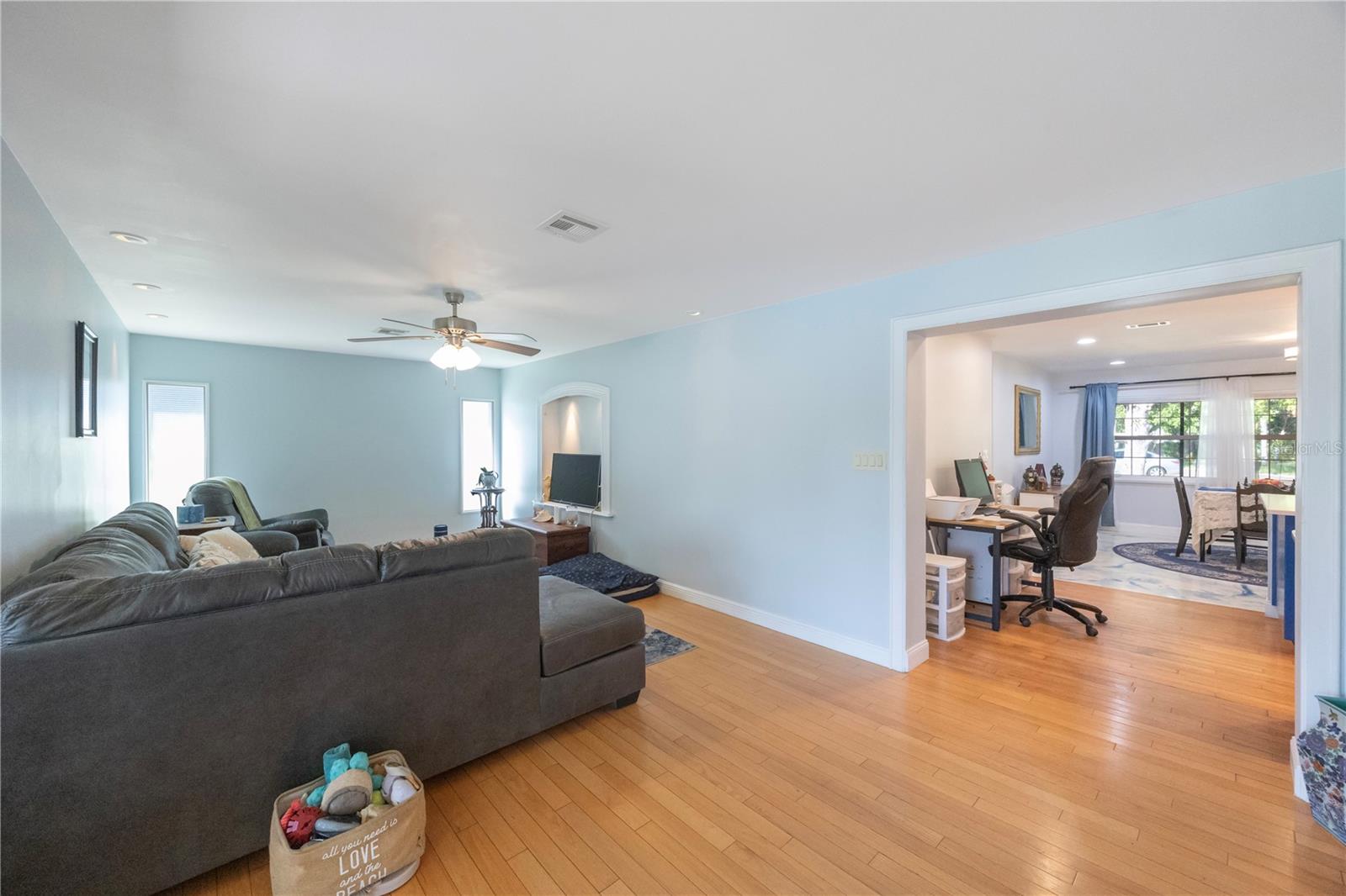 Image 8 of 41 For 2809 Fulton Street Sw