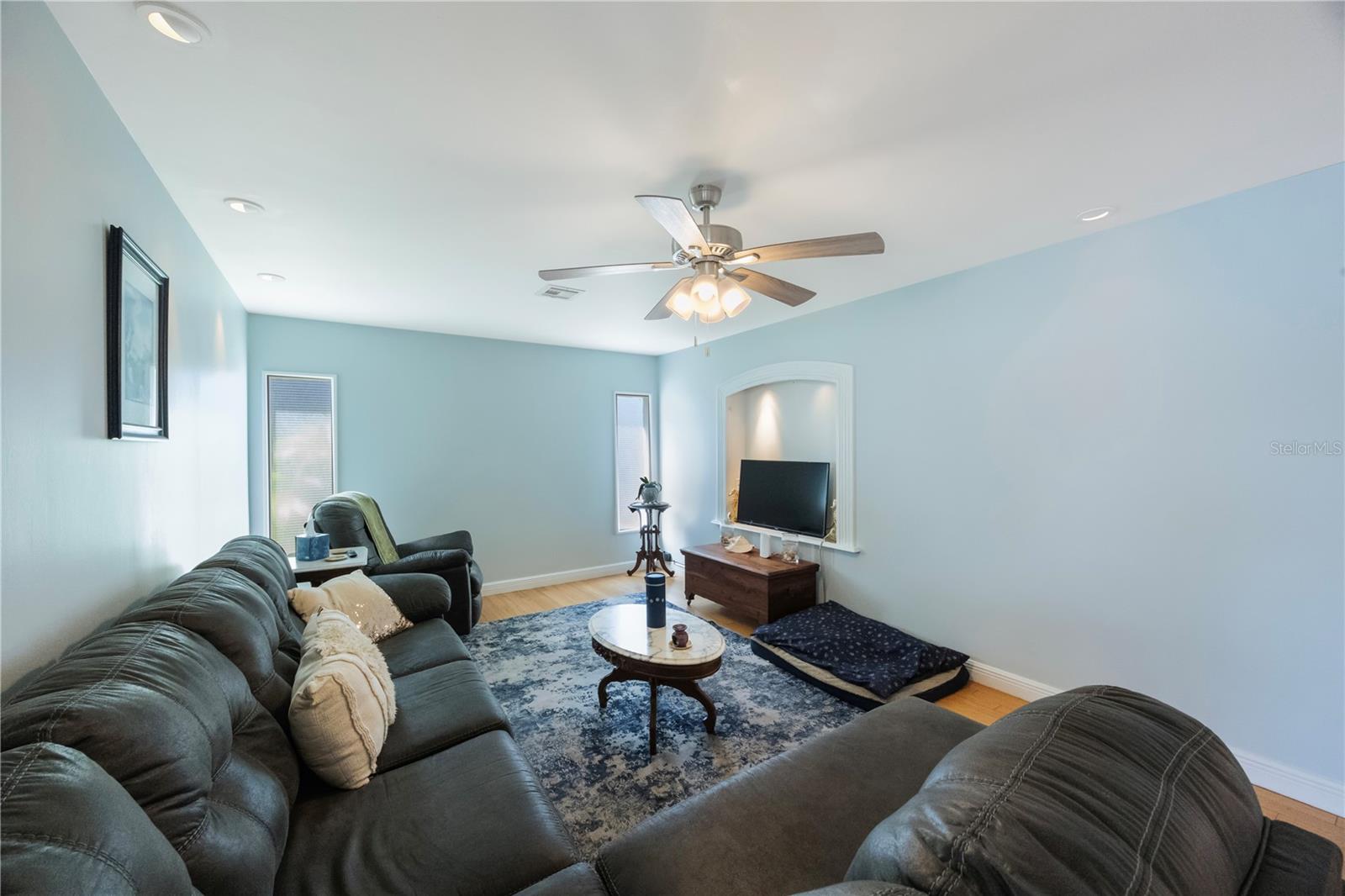 Image 9 of 41 For 2809 Fulton Street Sw