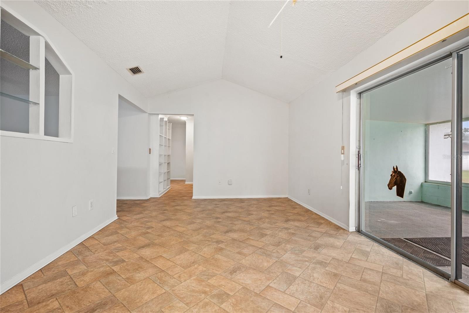 Image 10 of 33 For 11277 Sol Vista Drive