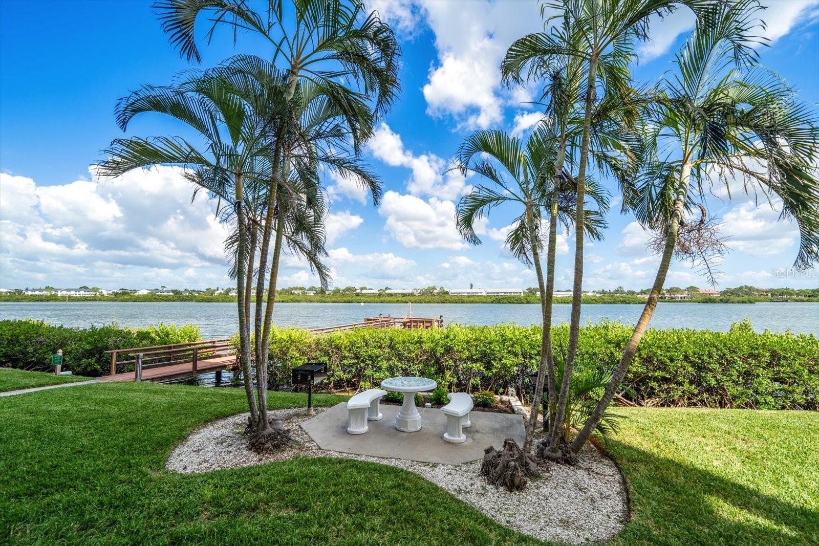 Image 4 of 55 For 19725 Gulf Boulevard 21