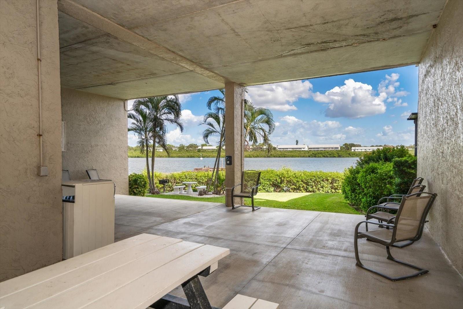 Image 47 of 55 For 19725 Gulf Boulevard 21