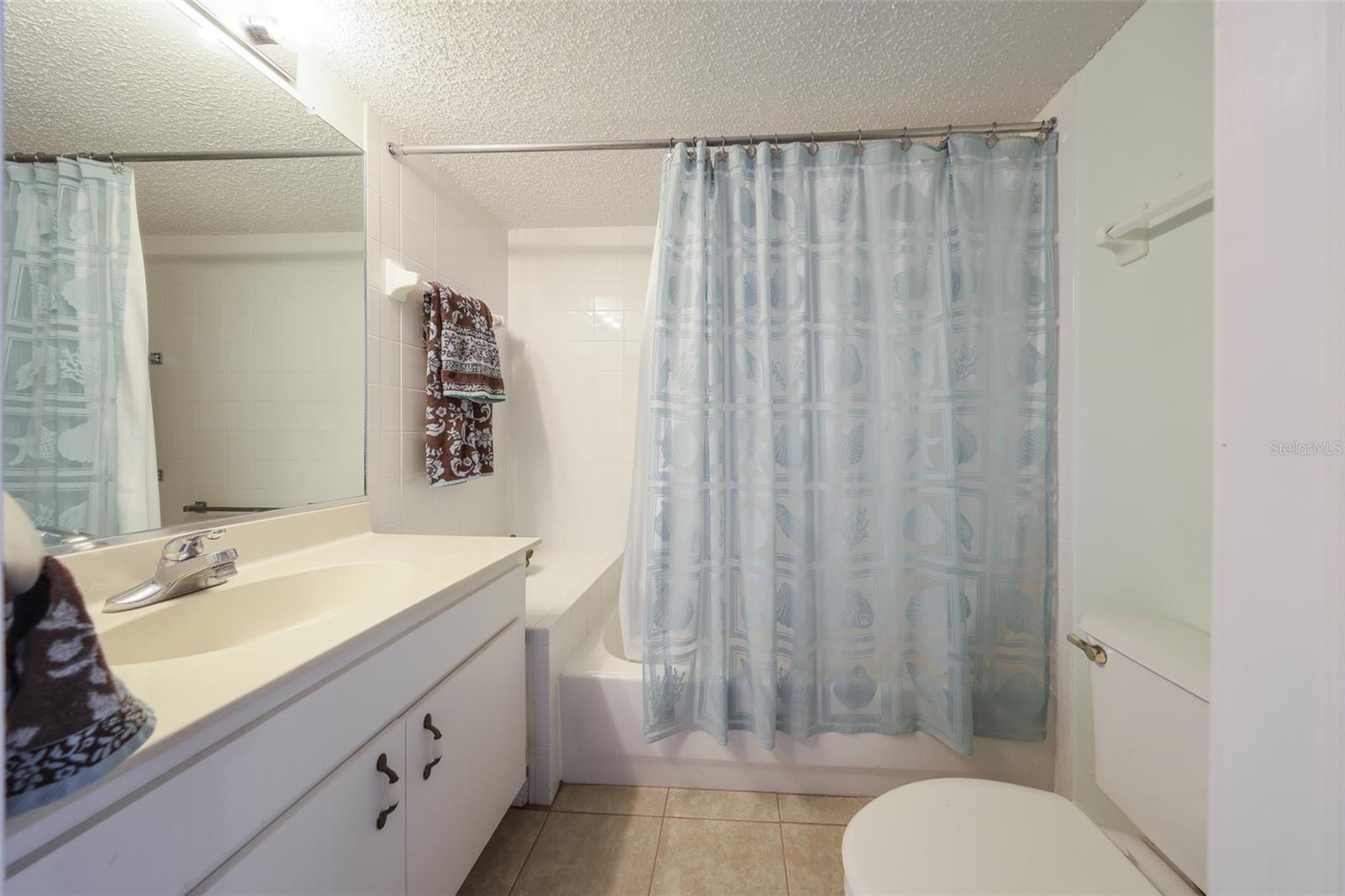 Image 38 of 100 For 1117 Mcdaniel Street 301