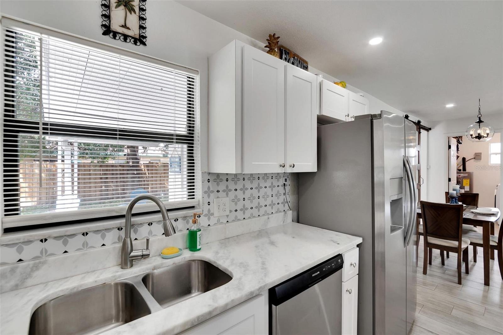 Image 19 of 55 For 4731 Montgomery Avenue