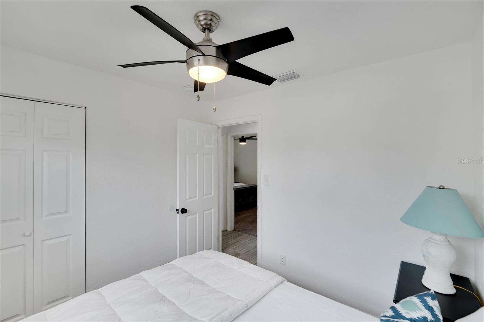 Image 28 of 55 For 4731 Montgomery Avenue