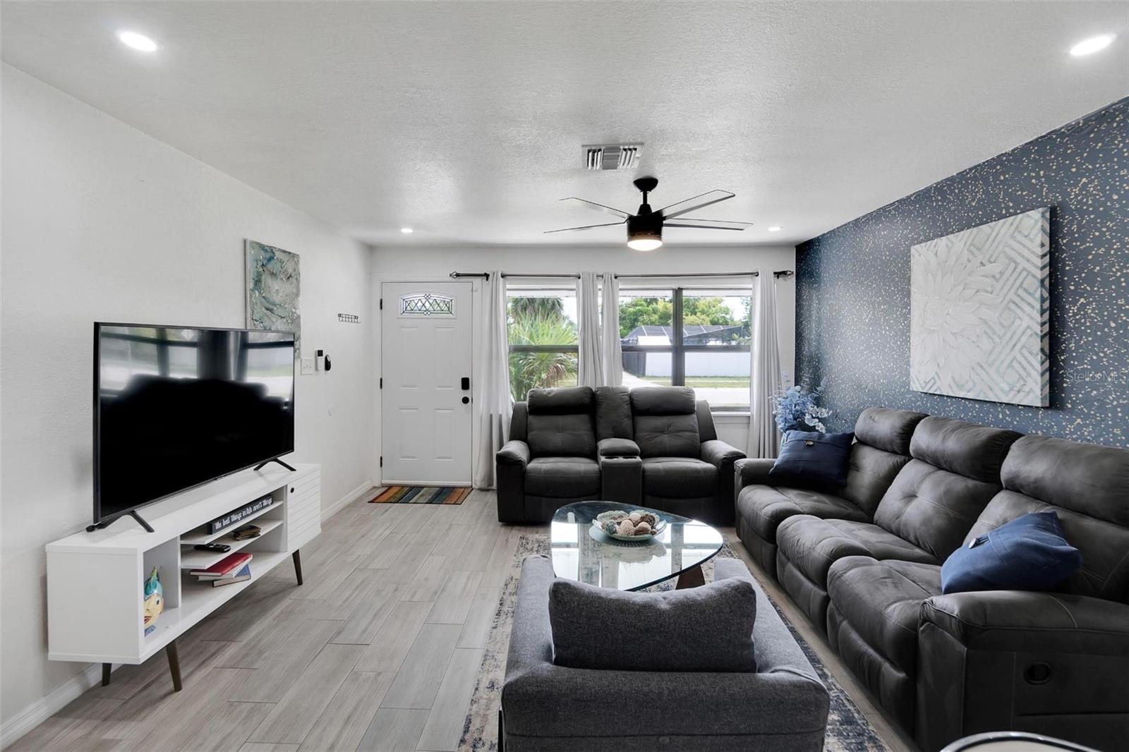 Image 3 of 55 For 4731 Montgomery Avenue