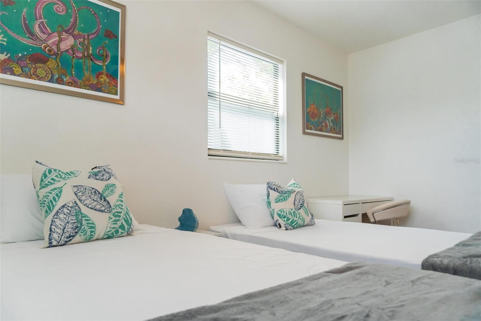 Image 40 of 55 For 4731 Montgomery Avenue