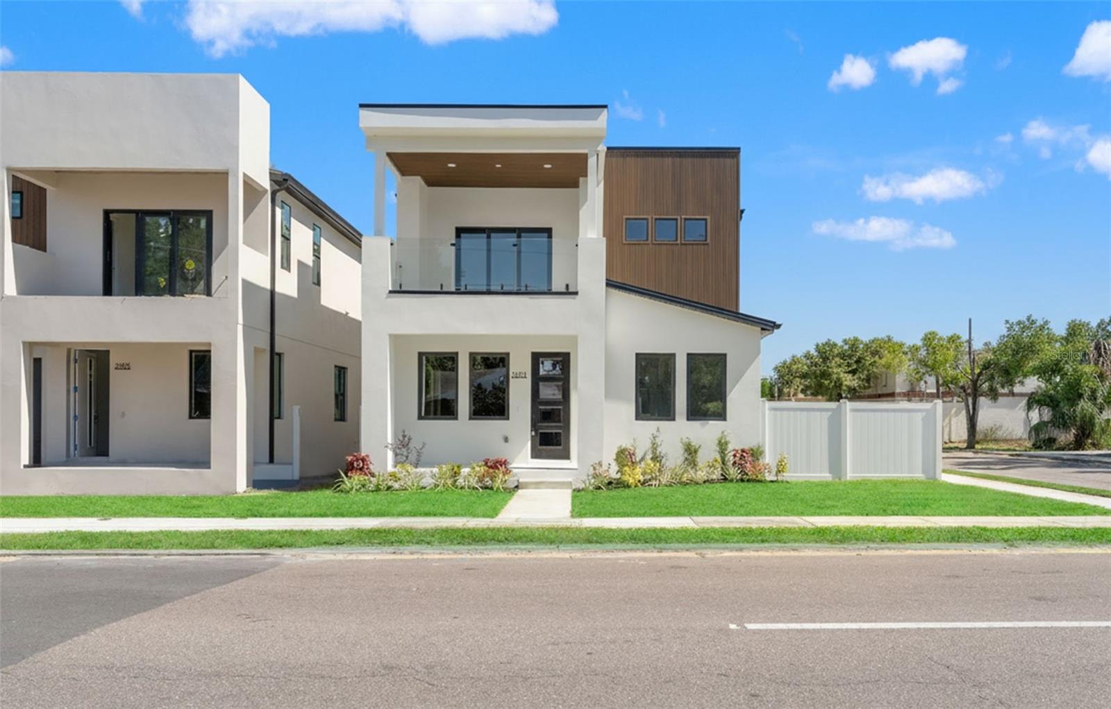 Image 2 of 53 For 2901 21st Street