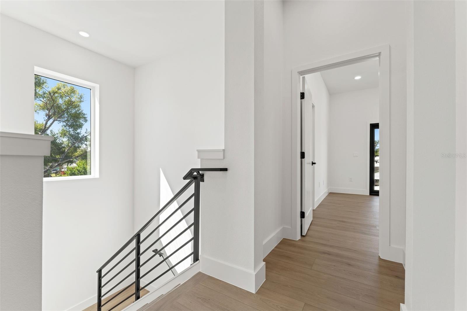 Image 21 of 53 For 2901 21st Street