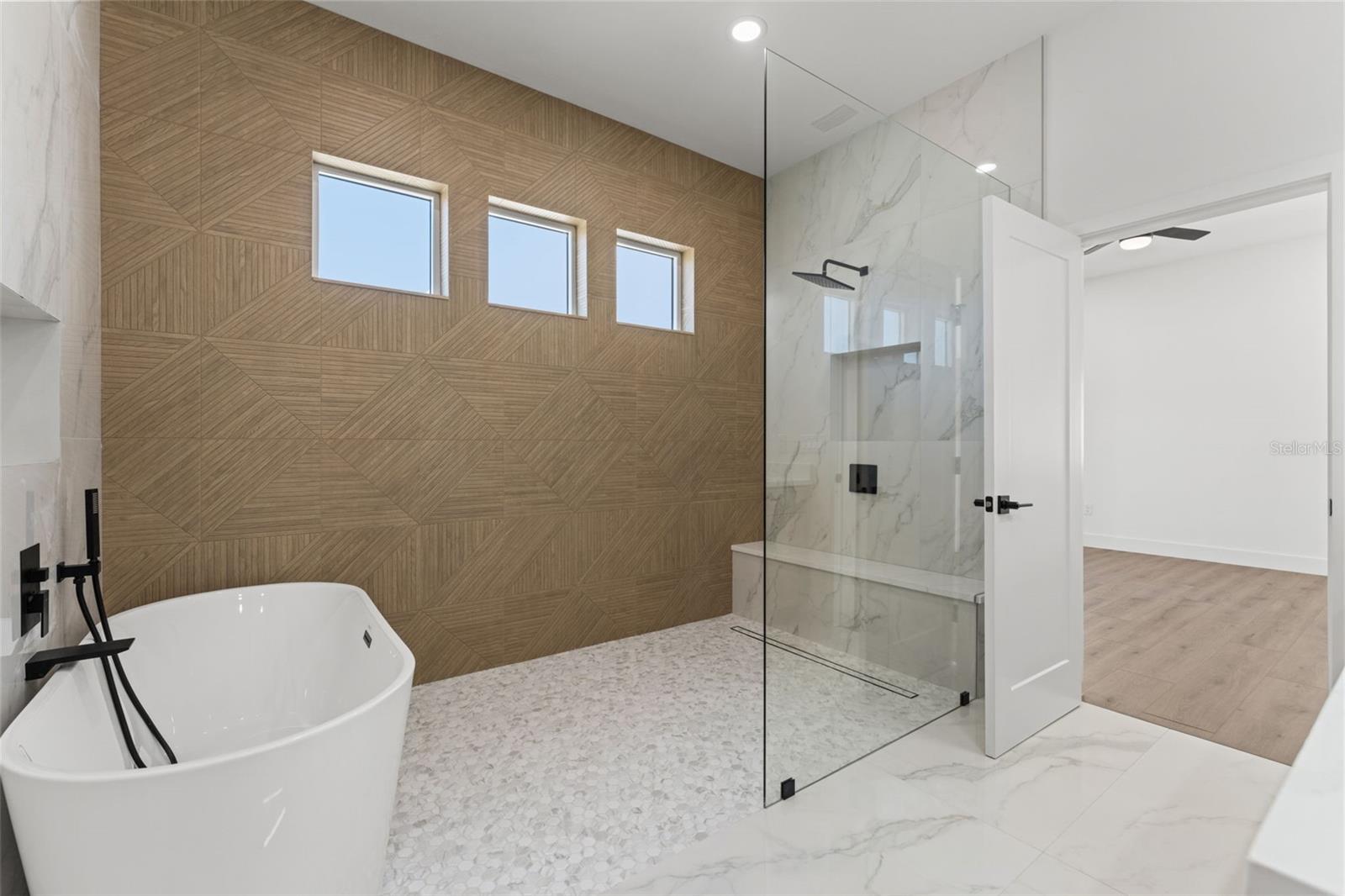 Image 26 of 53 For 2901 21st Street