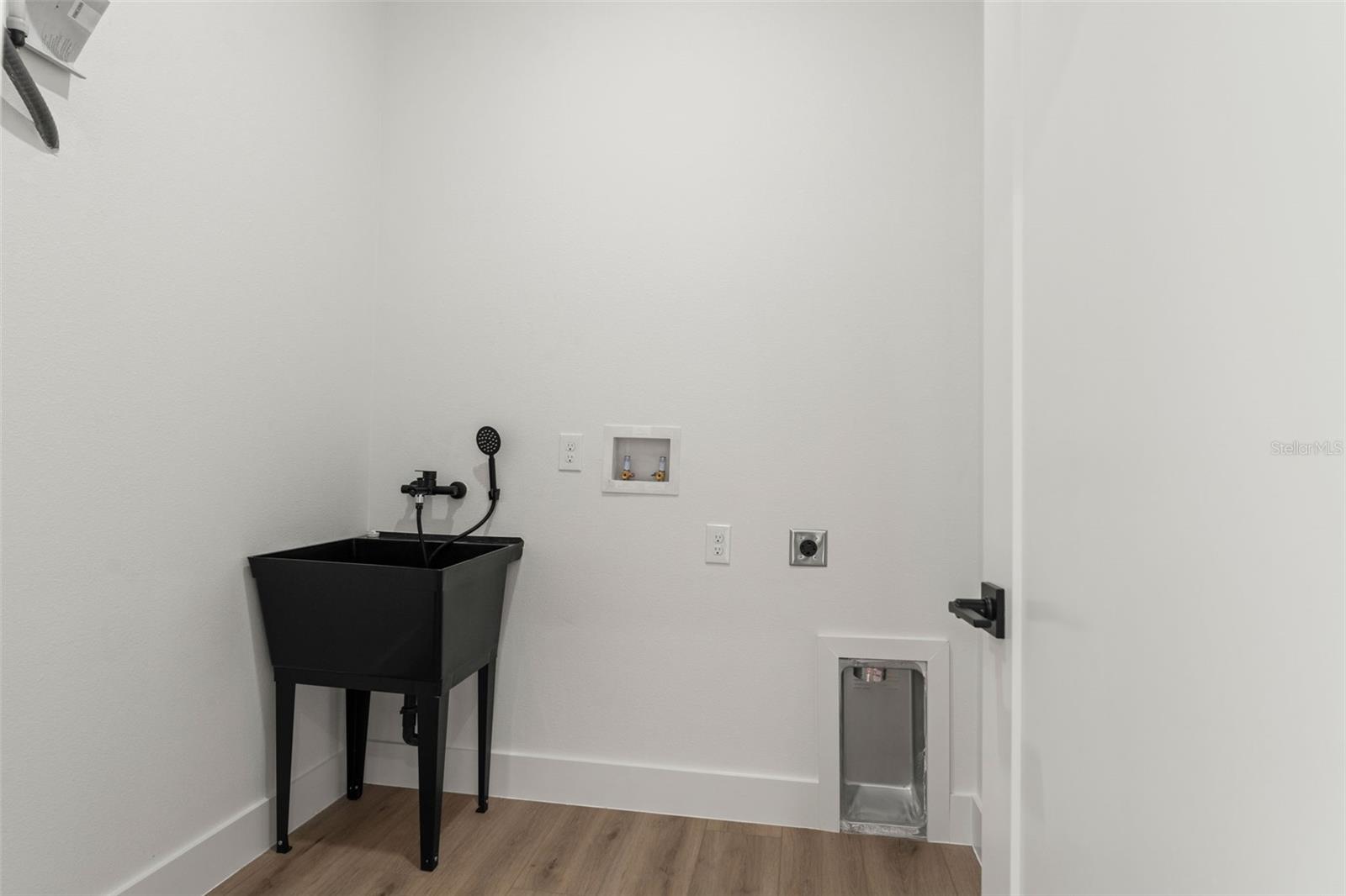 Image 40 of 53 For 2901 21st Street