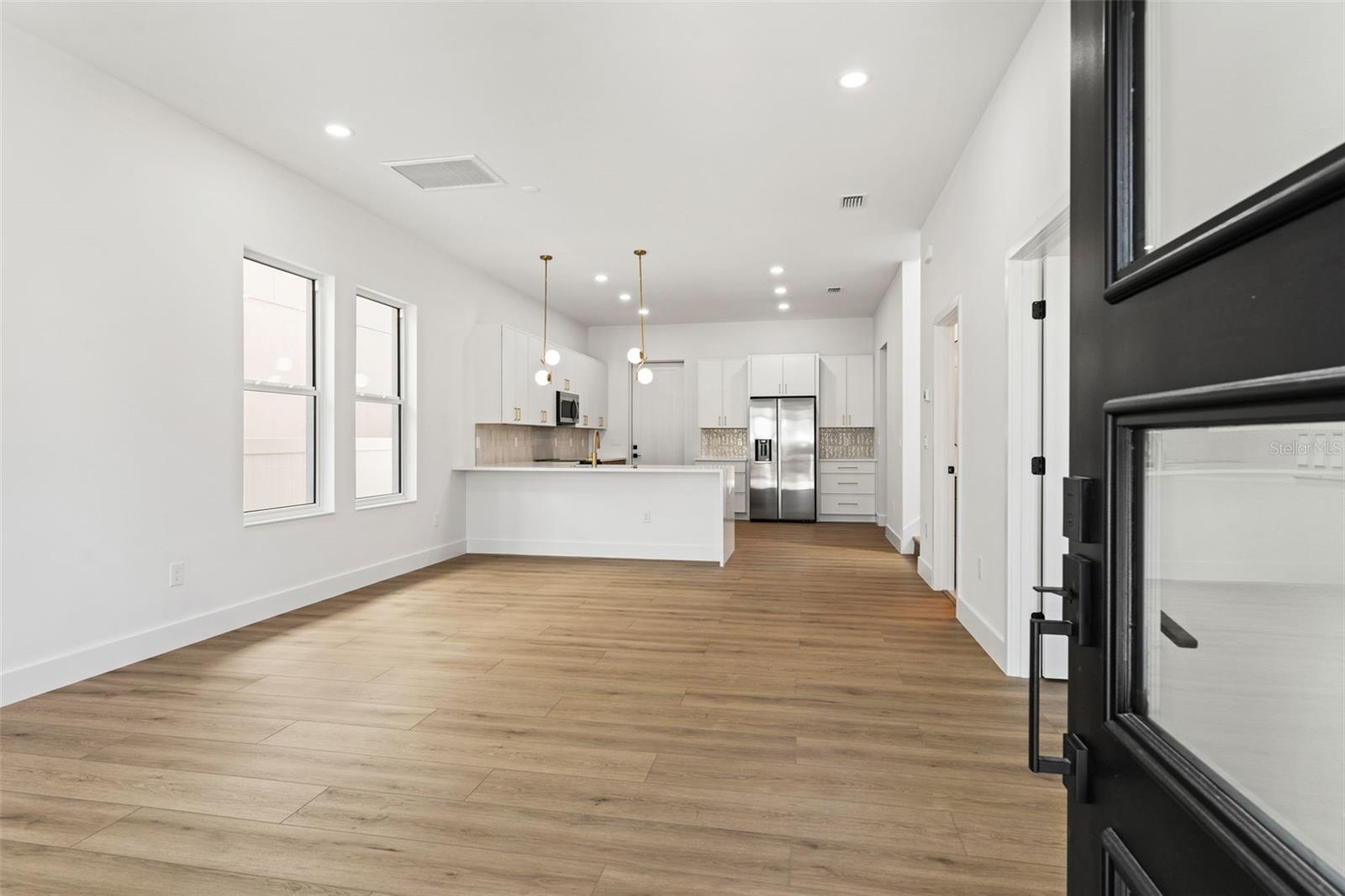 Image 5 of 53 For 2901 21st Street