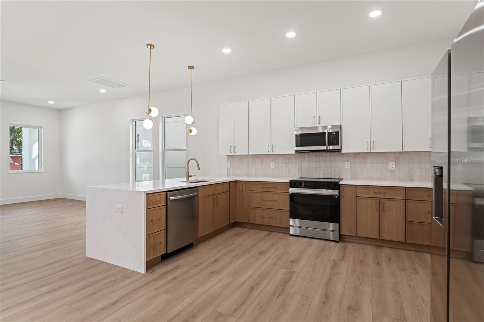 Image 9 of 53 For 2901 21st Street