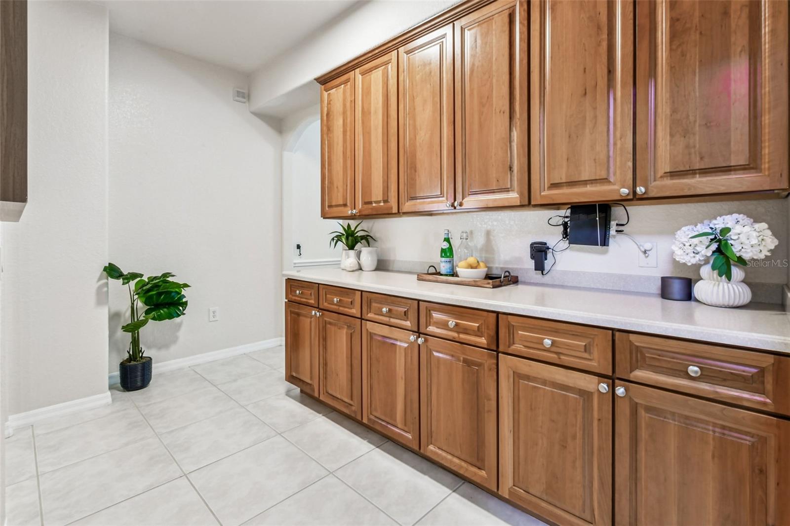 Image 10 of 69 For 6606 Buckingham Palms Way
