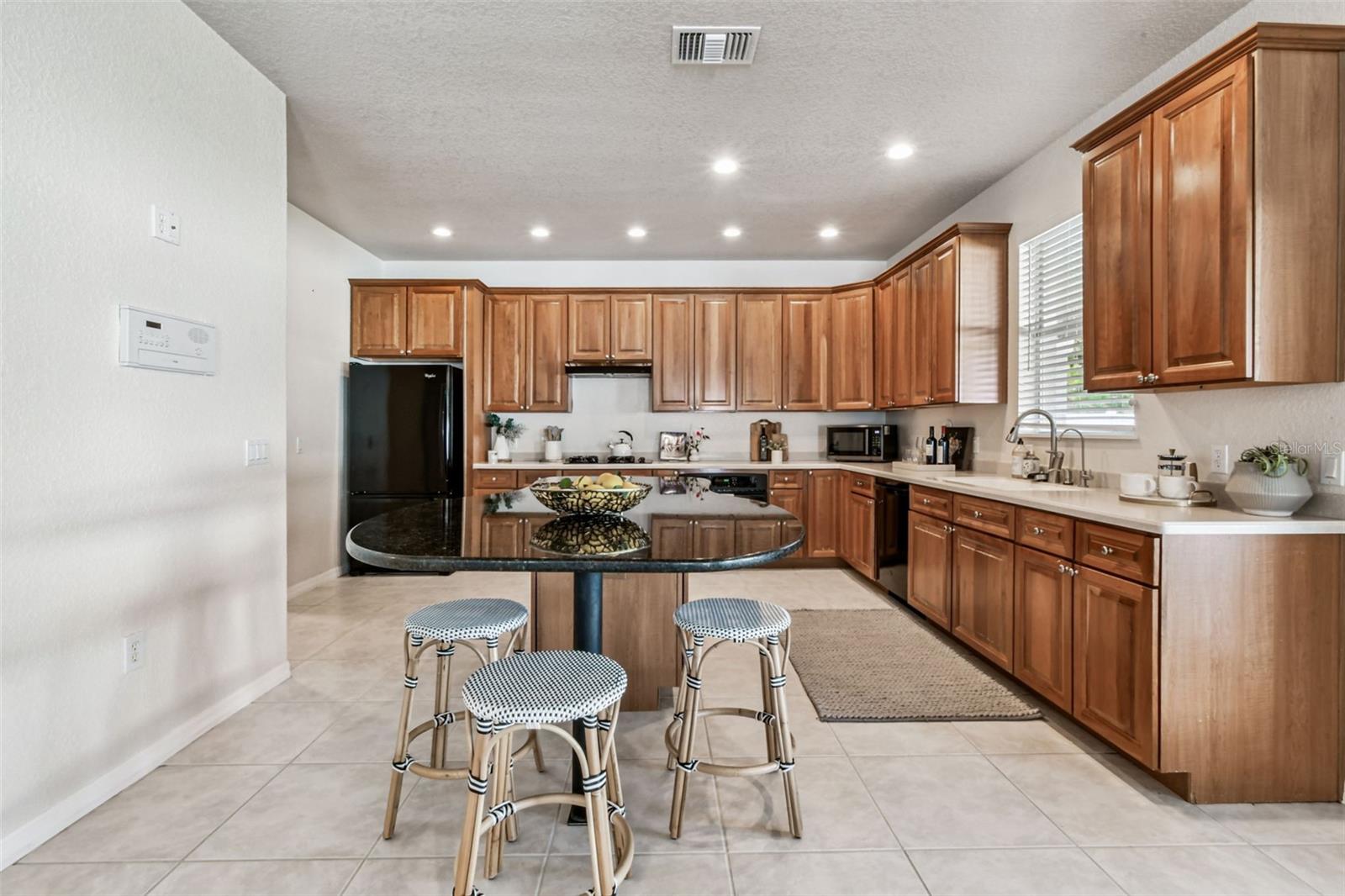 Image 13 of 69 For 6606 Buckingham Palms Way