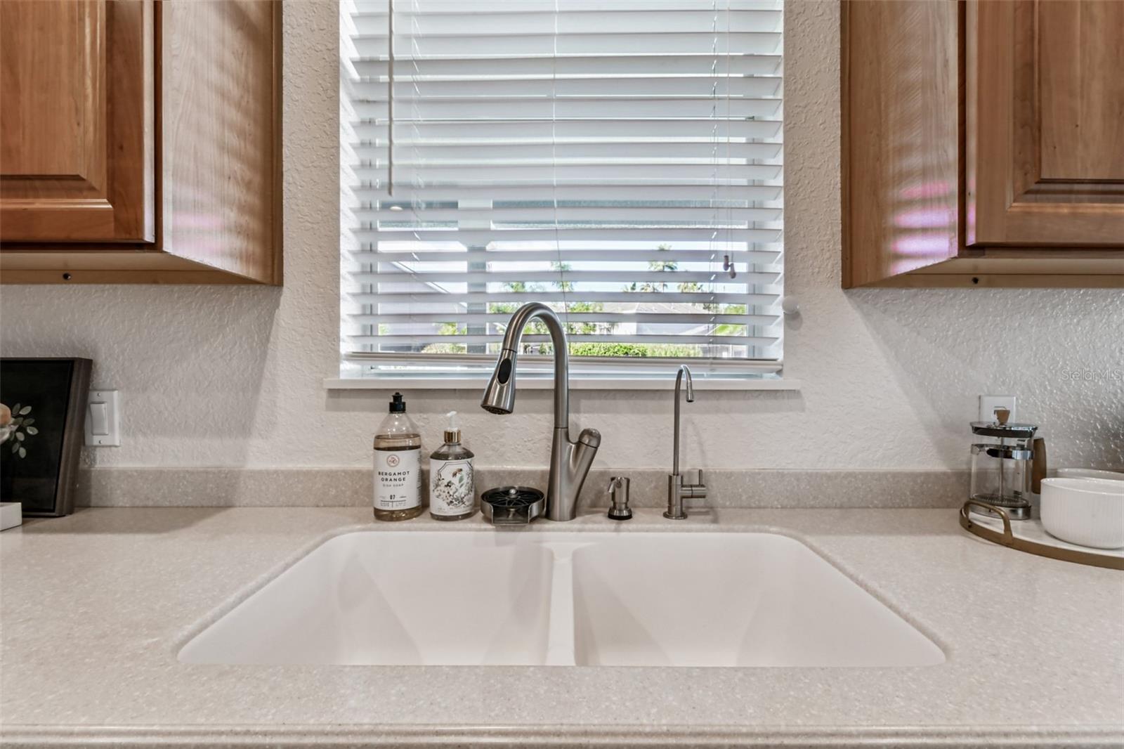Image 16 of 69 For 6606 Buckingham Palms Way