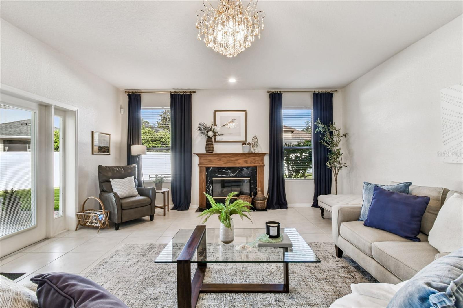 Image 22 of 69 For 6606 Buckingham Palms Way