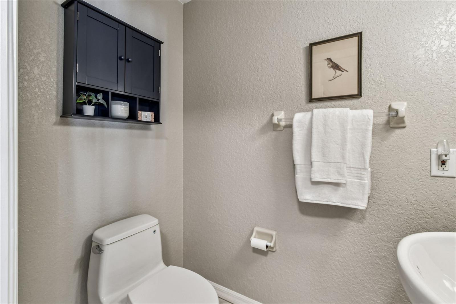 Image 25 of 69 For 6606 Buckingham Palms Way