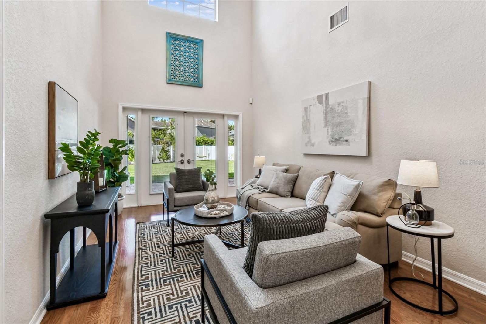 Image 27 of 69 For 6606 Buckingham Palms Way