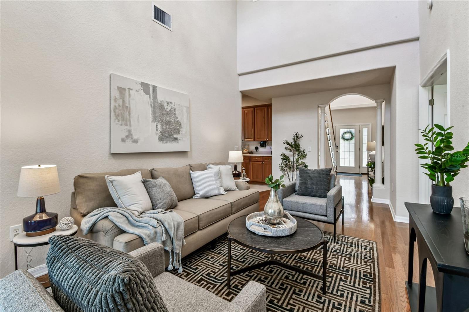 Image 28 of 69 For 6606 Buckingham Palms Way