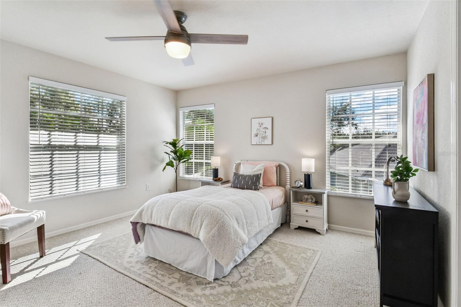 Image 44 of 69 For 6606 Buckingham Palms Way