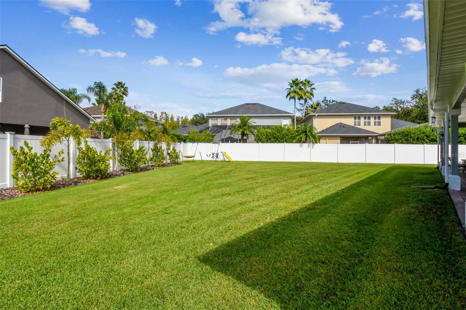 Image 61 of 69 For 6606 Buckingham Palms Way