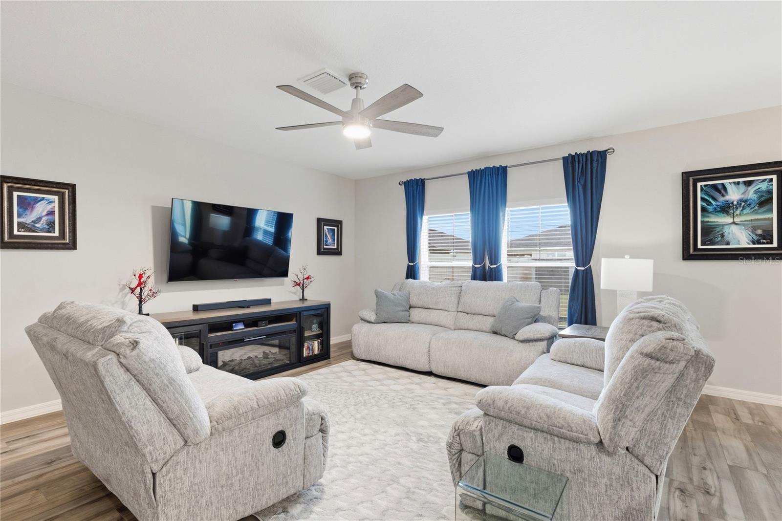 Image 15 of 43 For 34170 Scarlet Sage Court