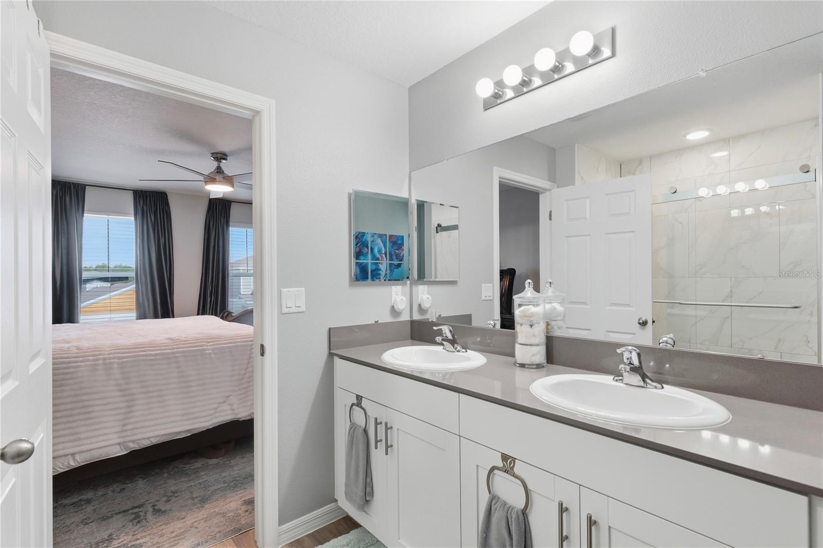 Image 22 of 43 For 34170 Scarlet Sage Court